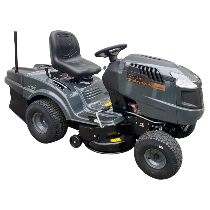 BLACK EDITION® 175/92 H Rasentraktor inkl. Schneeschild 120 Plus + Ketten – Bild 14