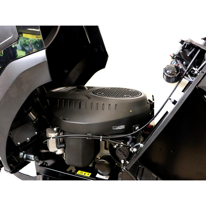 BLACK EDITION® PRO 220/102 Twin H Rasentraktor – Bild 2