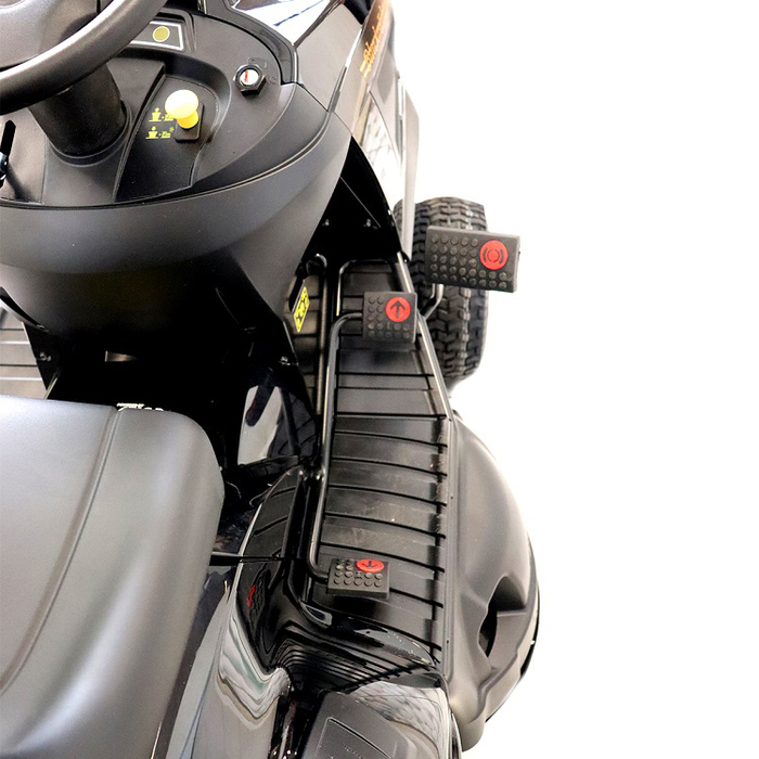 BLACK EDITION® PRO 220/102 Twin H Rasentraktor