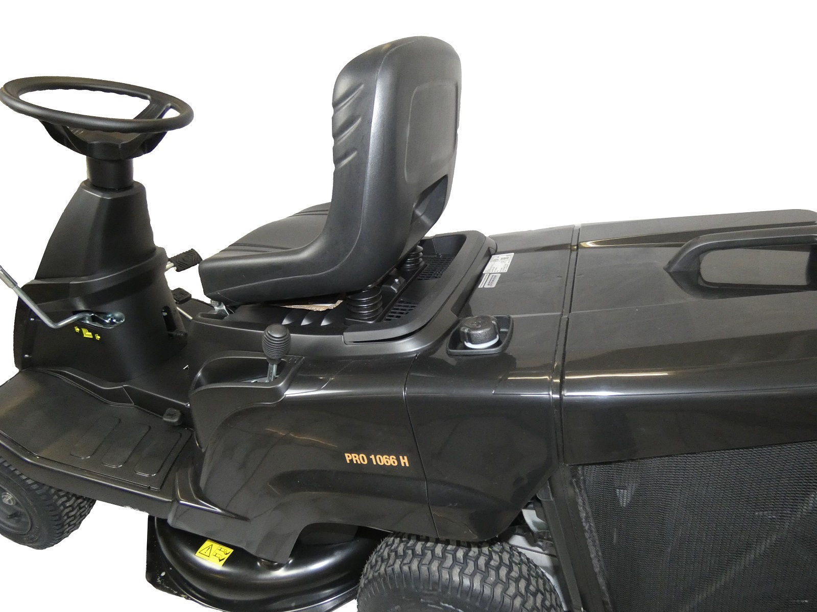 Black Edition PRO 1066 H Rasentraktor – Bild 5
