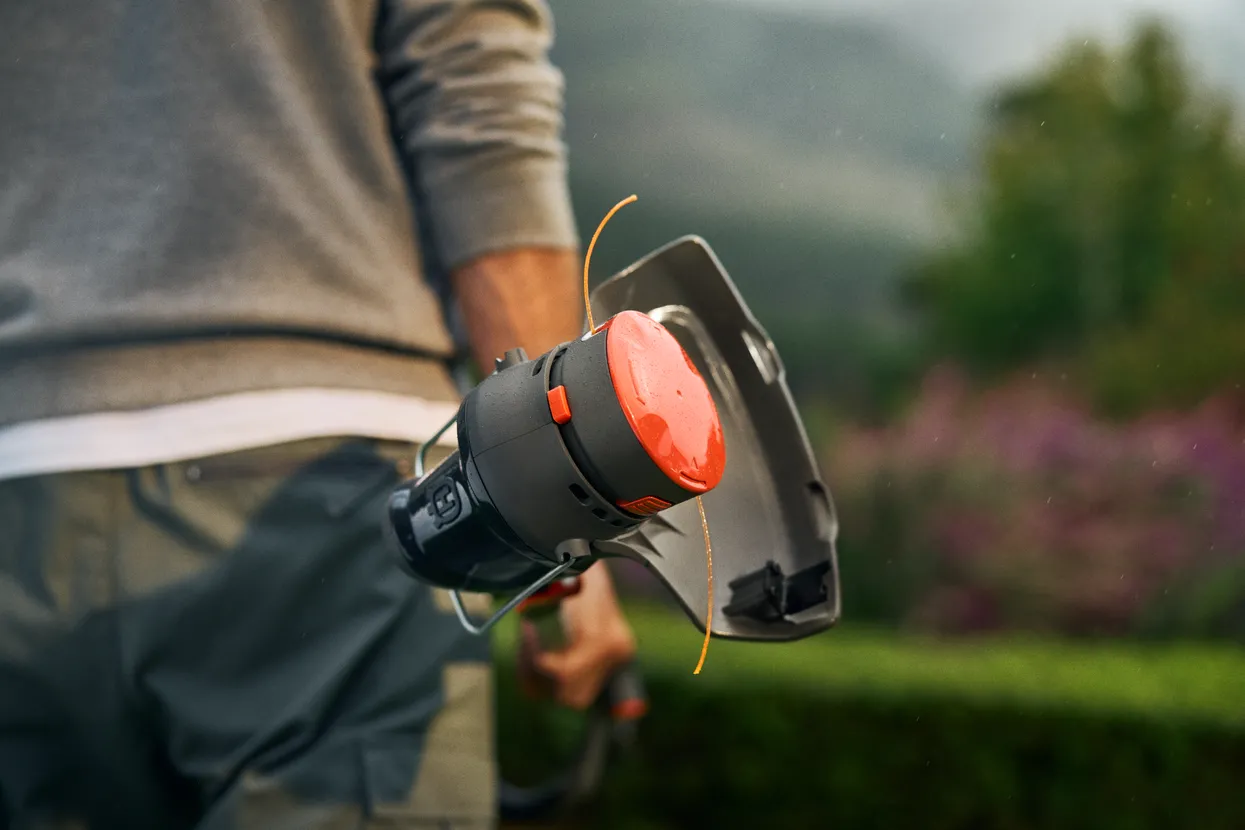 Husqvarna Aspire T28-P4A Akku Trimmer Set – Bild 4