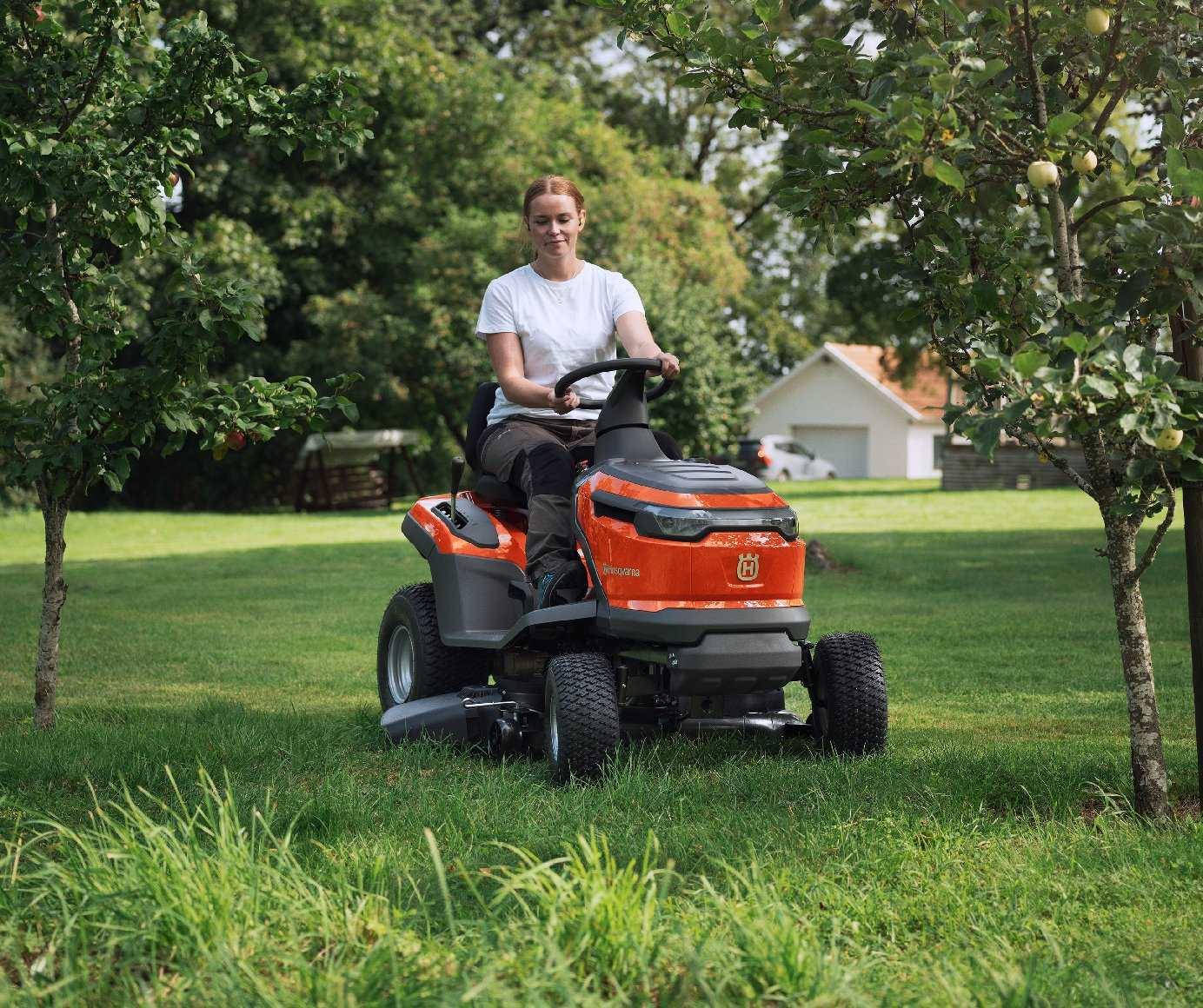 Husqvarna Akku-Rasentraktor TS 100i – Modell 2025 – Bild 7