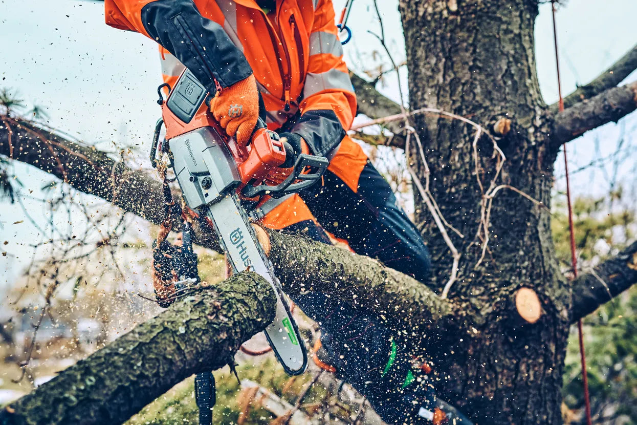 Husqvarna T542i XP® G Profi Akku-Kettensäge Mit Griffheizung – Bild 2