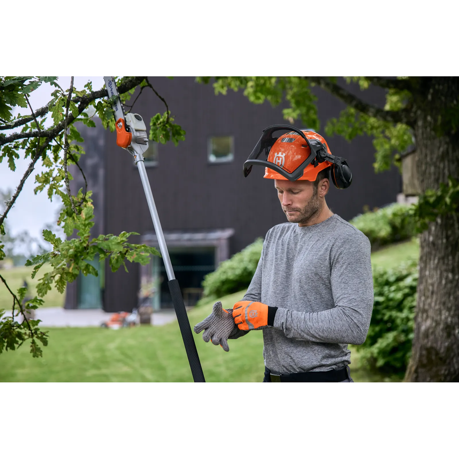 Husqvarna 530iP4 Akku-Hochentaster 36V mit 4m Reichweite 3,4kg – Bild 2