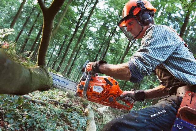 Husqvarna 555 Motorsäge Professionell 60 cm³ Benzin Kettensäge – Bild 3