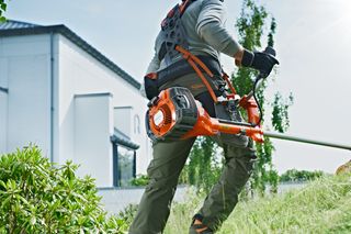 Husqvarna 545RX Profi Motorsense mit X-Torq Motor und Balance X – Bild 2
