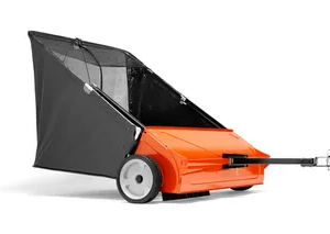 Husqvarna Rasenkehrmaschine 112cm mit 705 Liter Fangvolumen