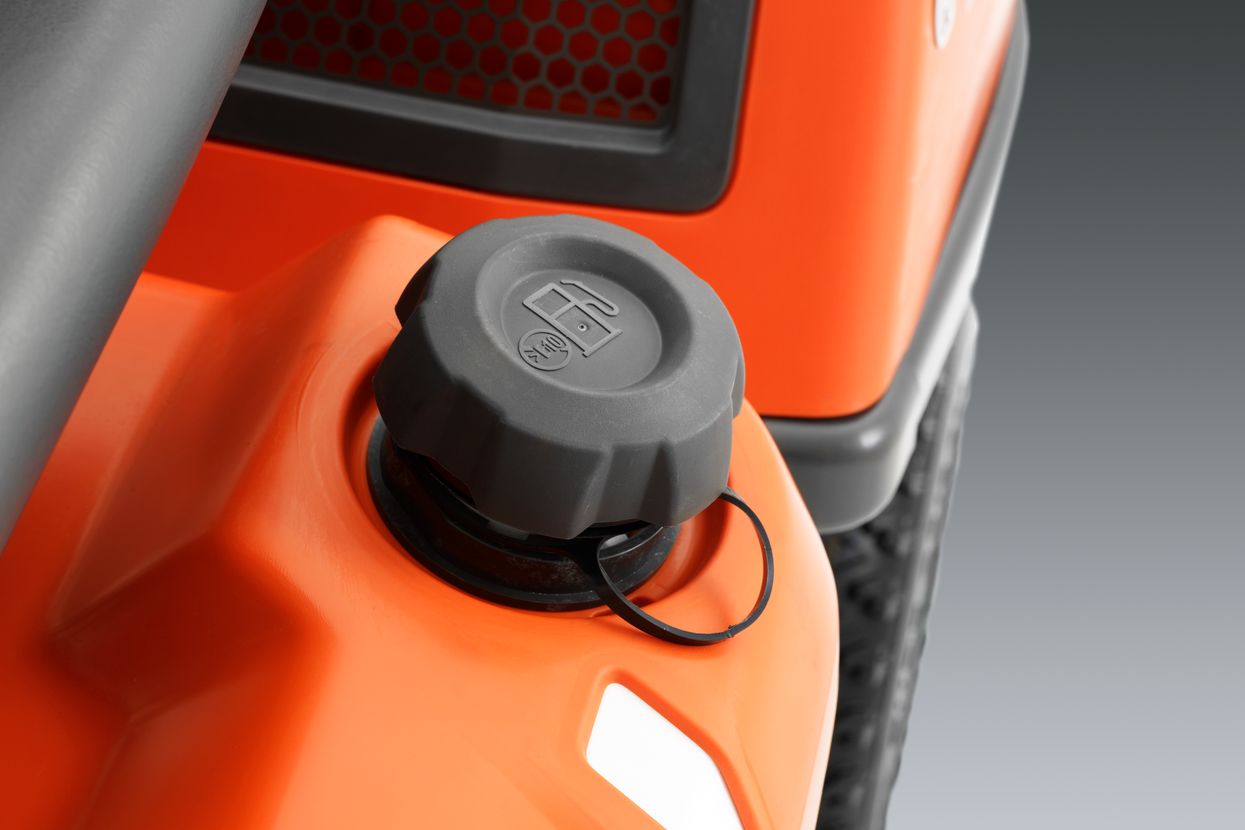 Husqvarna RC 318T Rider Aufsitzrasenmäher Sammelsystem 300 Liter – Bild 3