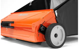 Husqvarna Rasenkehrmaschine 112cm mit 705 Liter Fangvolumen – Bild 6