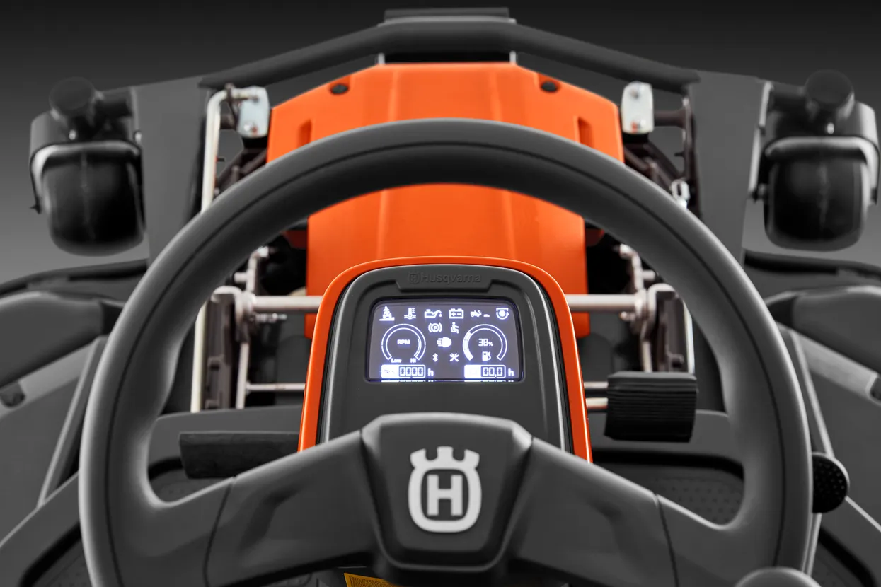 Husqvarna R 420TsX AWD – Bild 7