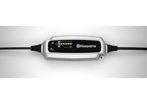 Husqvarna BC 0.8 Batterieladegerät 12V IP65