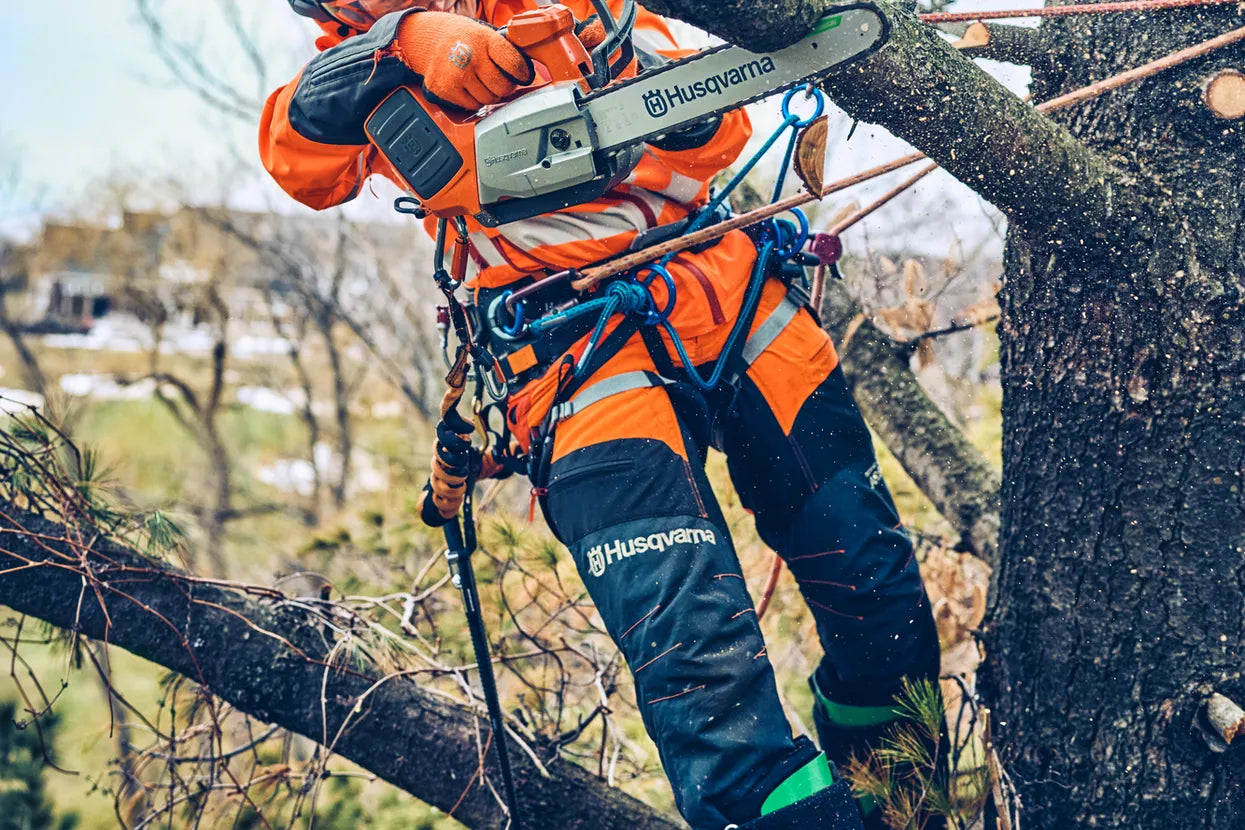 Husqvarna T542i XP® G Profi Akku-Kettensäge Mit Griffheizung – Bild 3