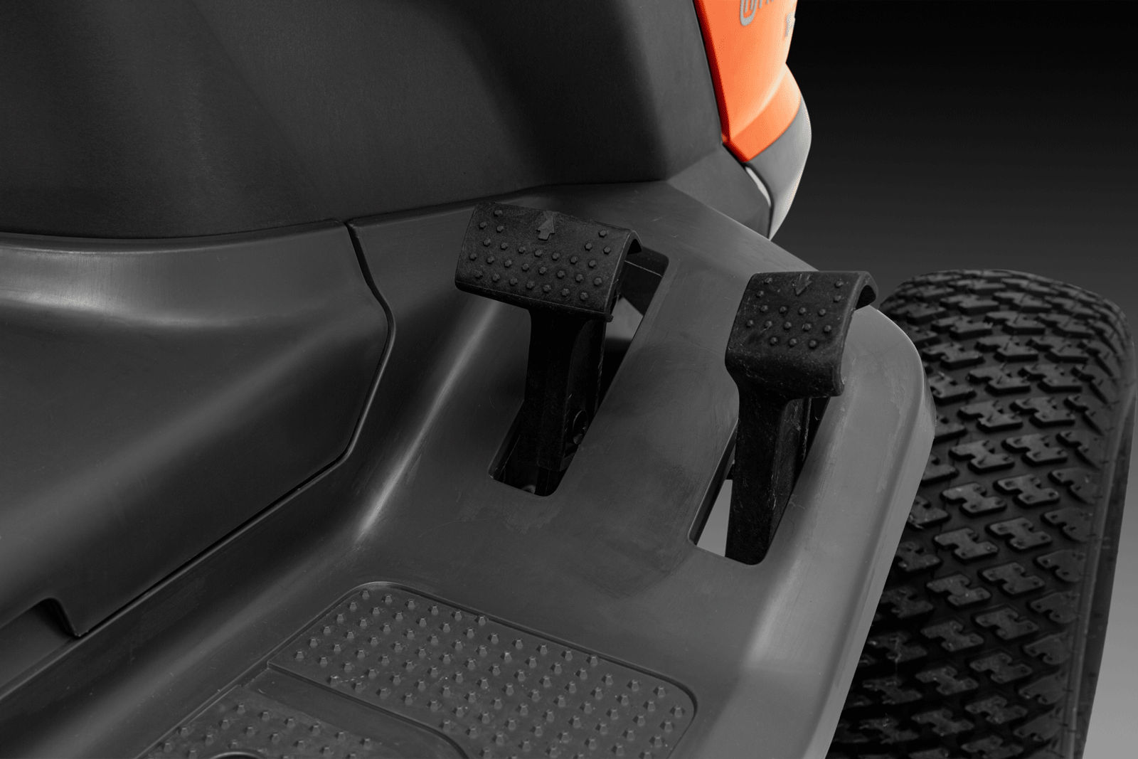 Husqvarna TS 100i Akku-Rasentraktor – Bild 6