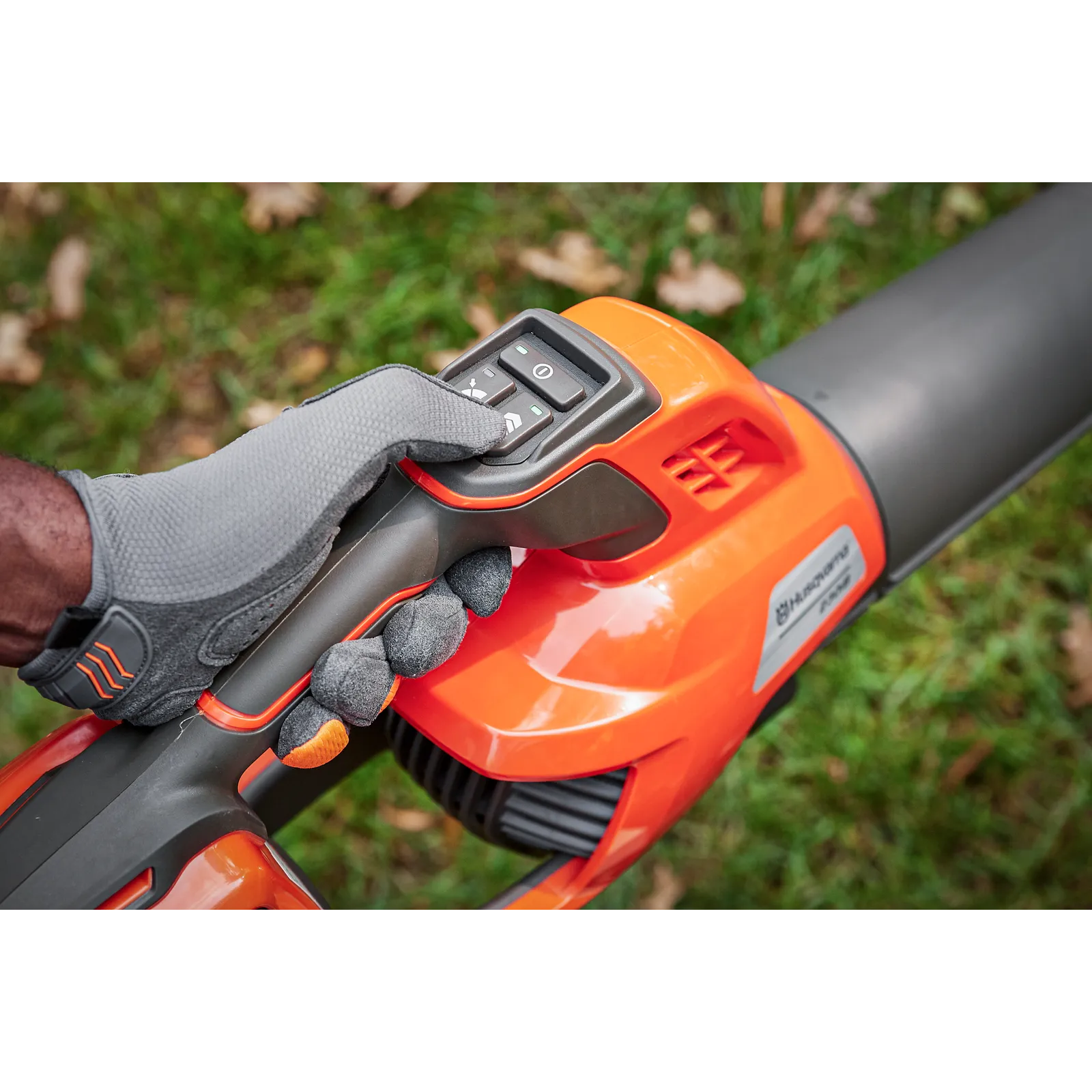 Husqvarna 230iB Akku-Laubbläser mit Akku und Ladegerät – Bild 4