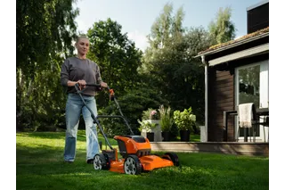 Husqvarna LB 246iS Akku-Rasenmäher mit Mulchfunktion und Vorderradantrieb – Bild 2