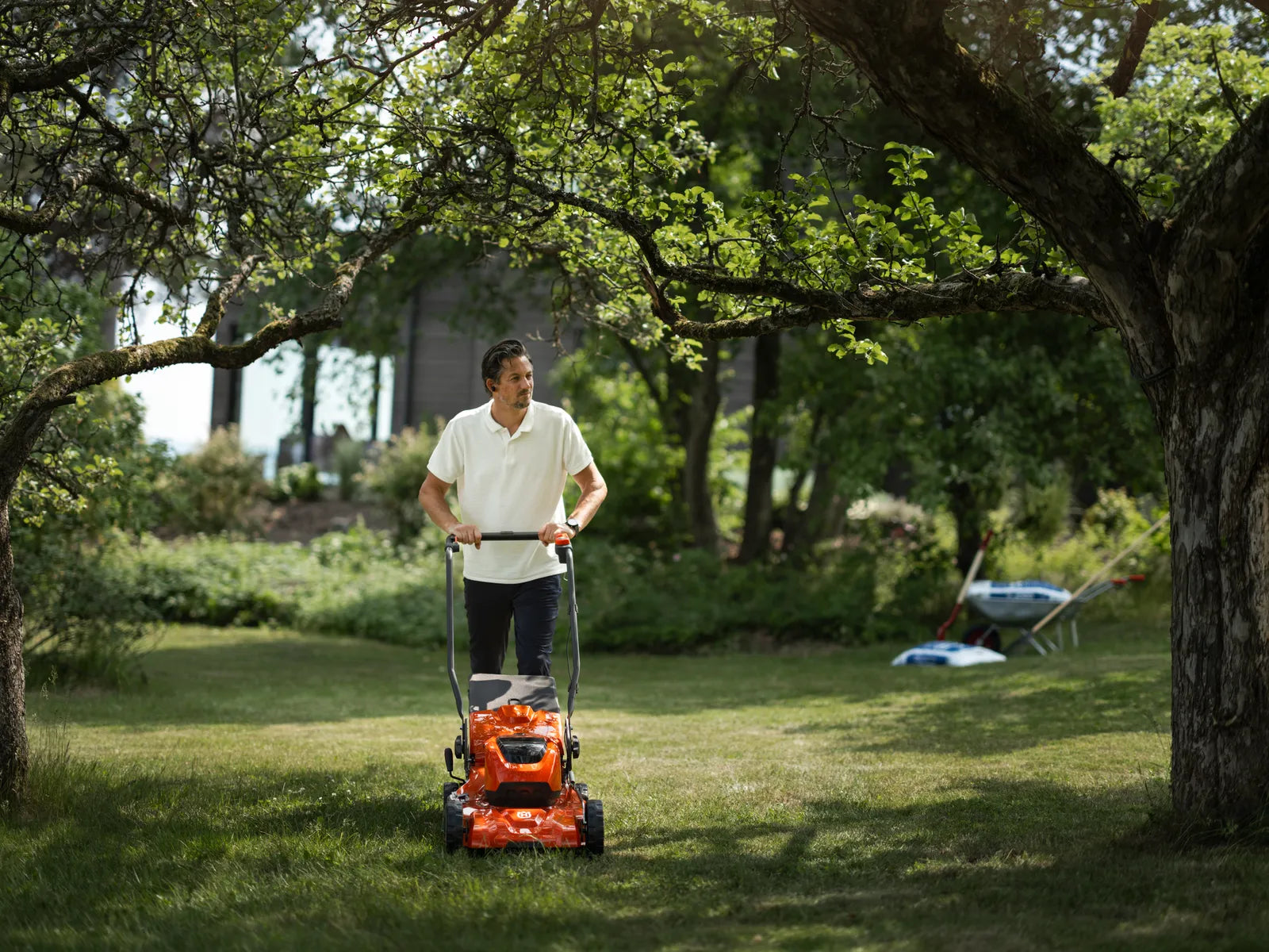 Husqvarna LC 251iS Akku-Rasenmäher Selbstfahrend 51cm Schnittbreite – Bild 2