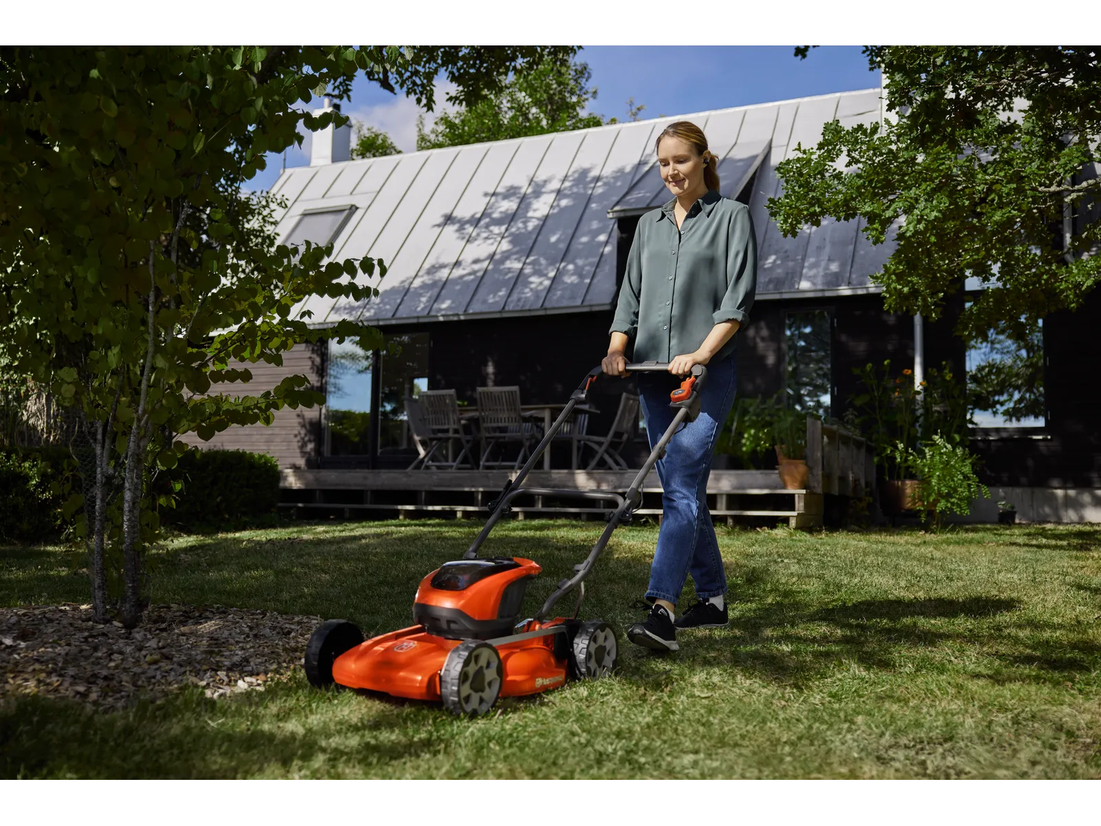 Husqvarna LB 144i Akku-Rasenmäher 44cm Schnittbreite 36V Kompakt – Bild 4