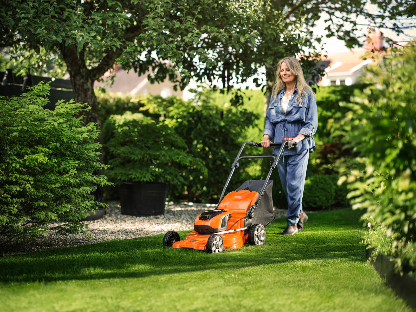 Husqvarna LC 142i Akku-Rasenmäher 42cm Schnittbreite inkl. Akku – Bild 5