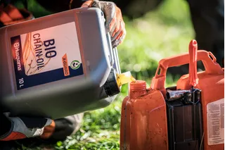 Husqvarna X-Guard Bio-Kettenöl Harzfrei Biologisch Abbaubar – Bild 2
